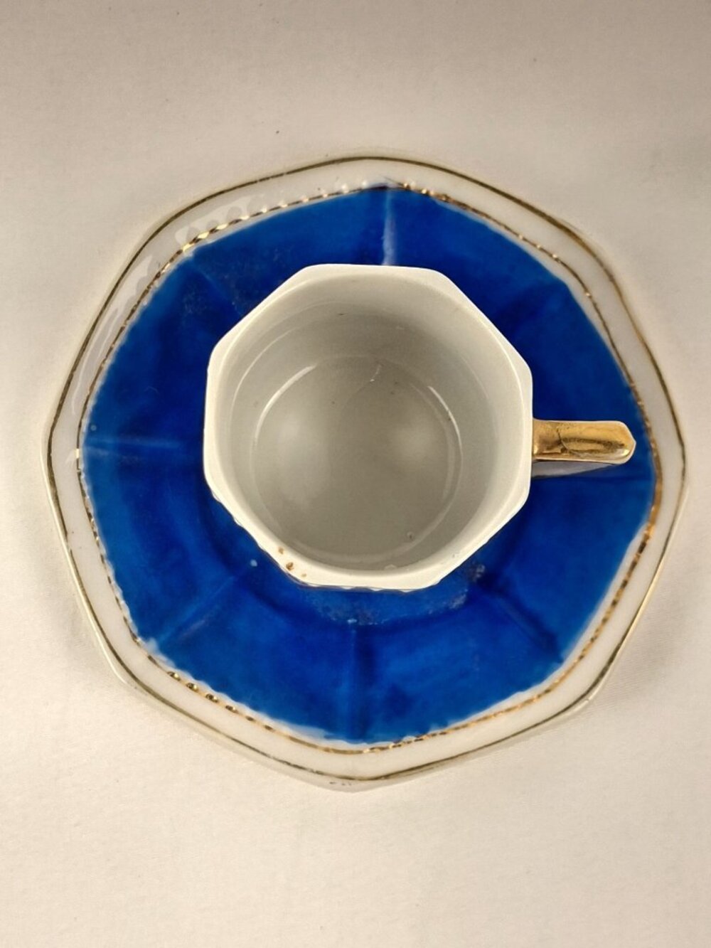 VTG HKATO Blue Porcelain Demitasse Teacup & Saucer Romantic Scene & Gold Accents - Picture 8 of 16